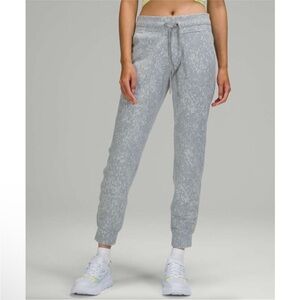 LULULEMON | Ready to Rulu Jogger Drawstring Pants 29” Inseam Gray Women’s Size 2